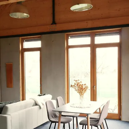 Optimist Apartmanhaz