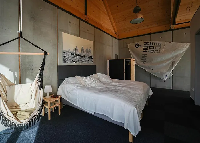 Апартаменты Optimist Apartmanhaz *